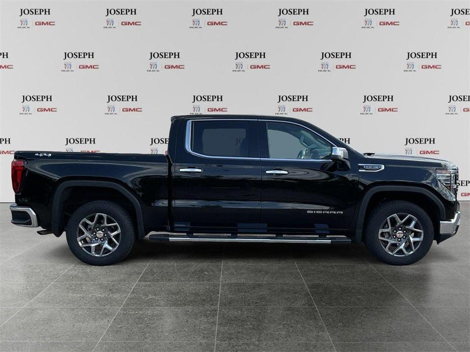 new 2024 GMC Sierra 1500 car, priced at $55,055