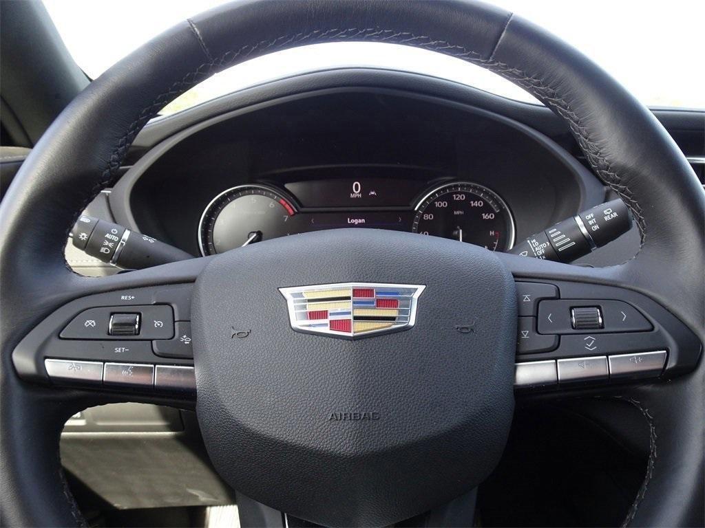 used 2023 Cadillac XT4 car, priced at $29,996