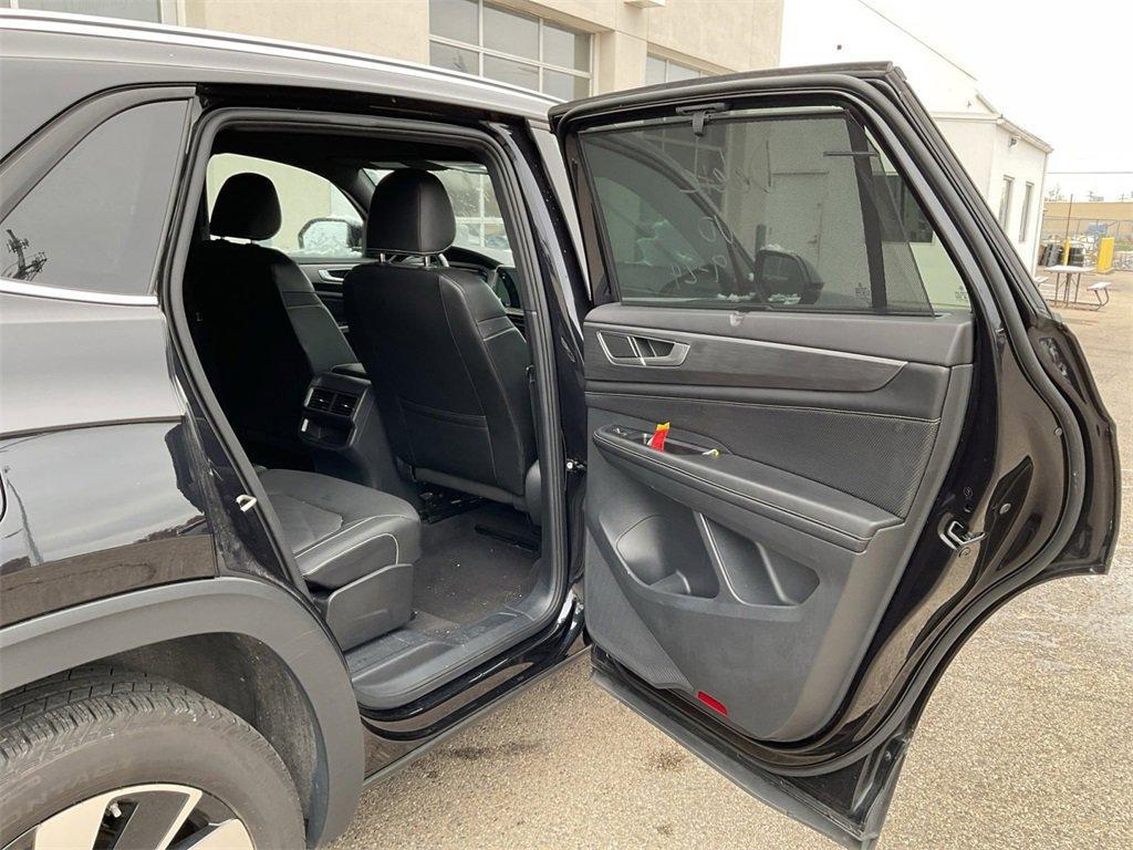 used 2024 Volkswagen Atlas Cross Sport car, priced at $28,788