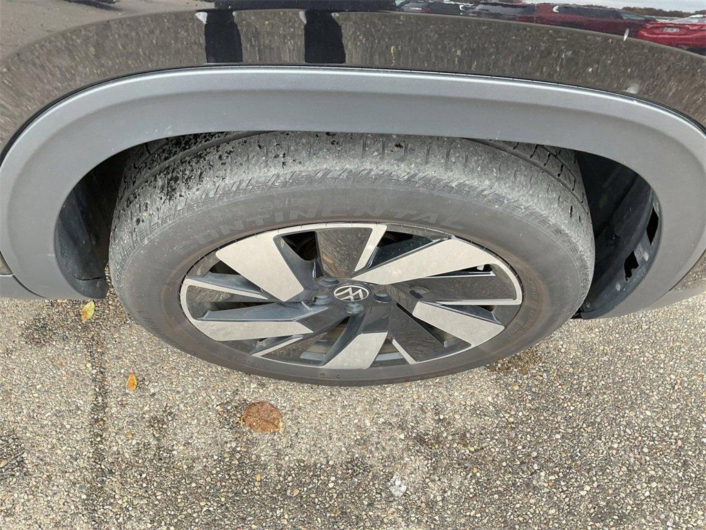 used 2024 Volkswagen Atlas Cross Sport car, priced at $28,788