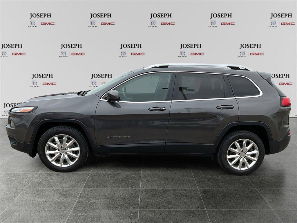 used 2016 Jeep Cherokee car, priced at $10,588