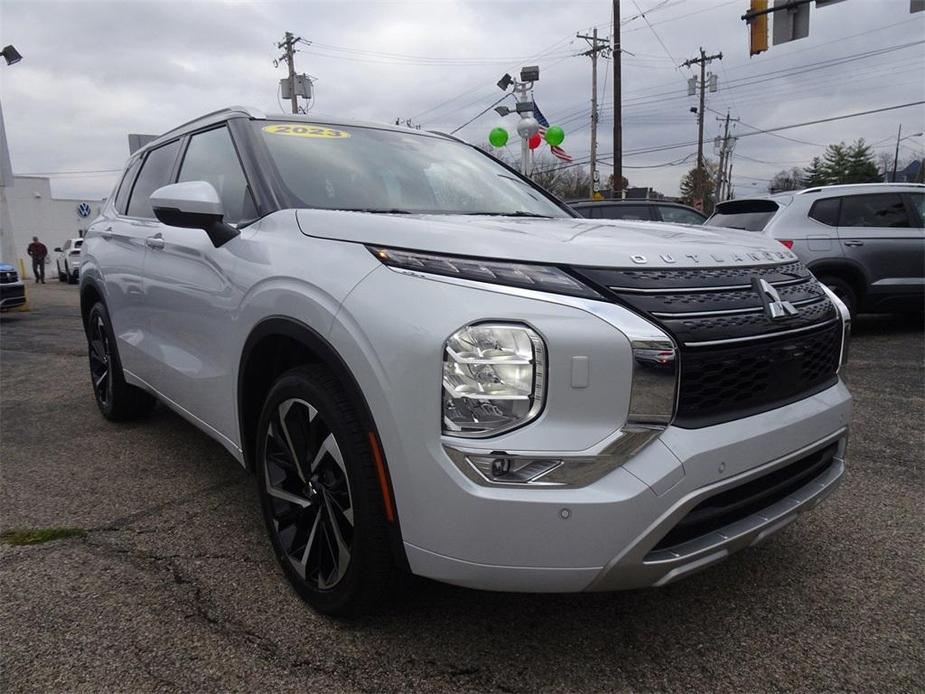 used 2023 Mitsubishi Outlander car, priced at $29,997