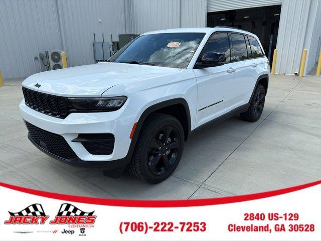 used 2023 Jeep Grand Cherokee car, priced at $39,995