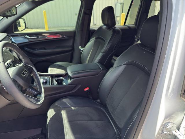 used 2023 Jeep Grand Cherokee car, priced at $39,995