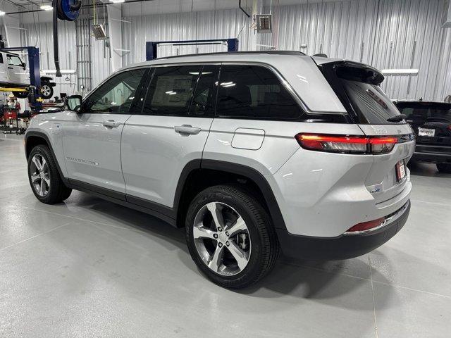 new 2024 Jeep Grand Cherokee 4xe car, priced at $62,055