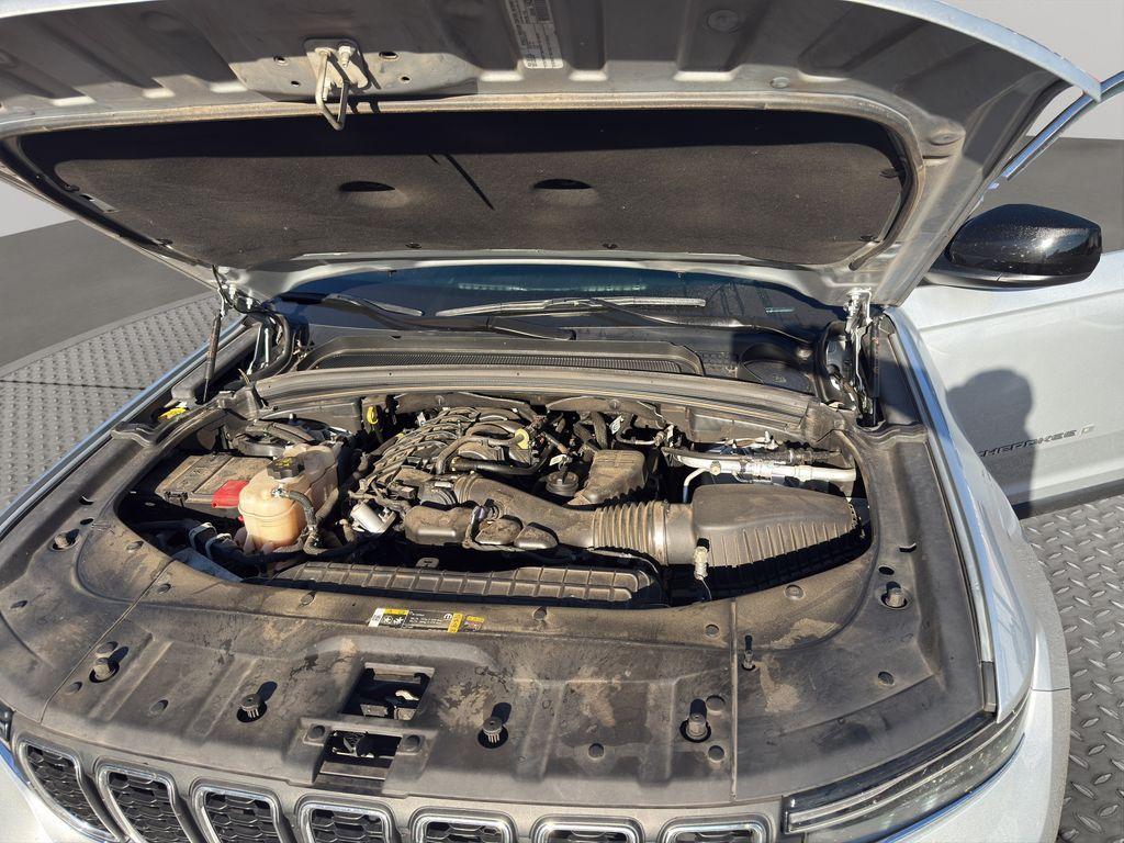used 2023 Jeep Grand Cherokee L car, priced at $25,869