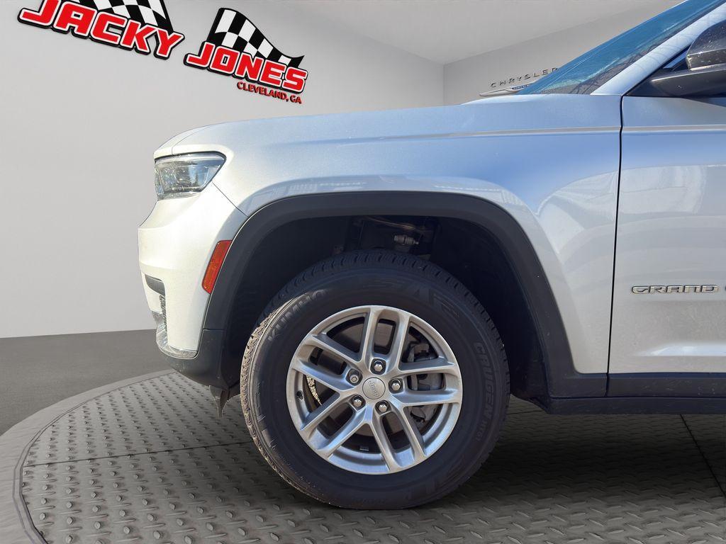 used 2023 Jeep Grand Cherokee L car, priced at $25,869
