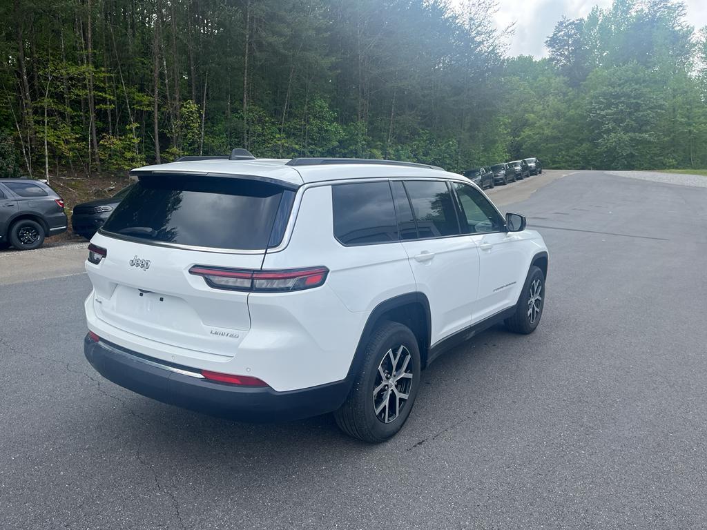 used 2024 Jeep Grand Cherokee L car, priced at $33,969