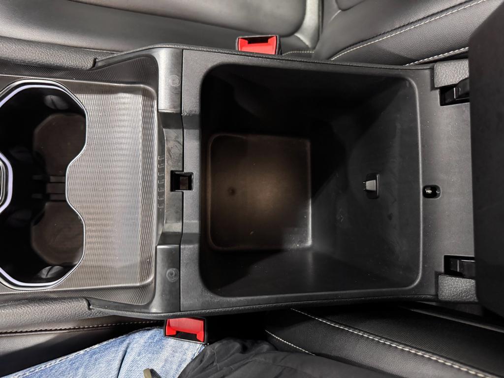 used 2024 Jeep Grand Cherokee L car, priced at $33,969