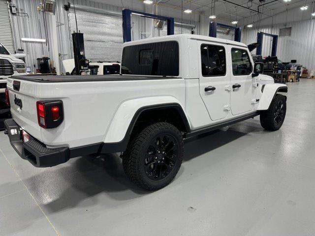 new 2024 Jeep Gladiator car, priced at $45,976