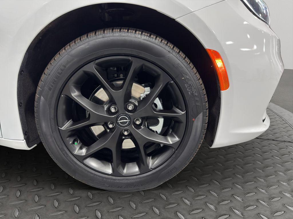 new 2026 Chrysler Pacifica car, priced at $46,764