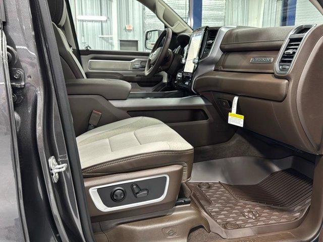 new 2025 Ram 1500 car, priced at $66,747