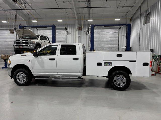 new 2024 Ram 3500 car, priced at $71,965