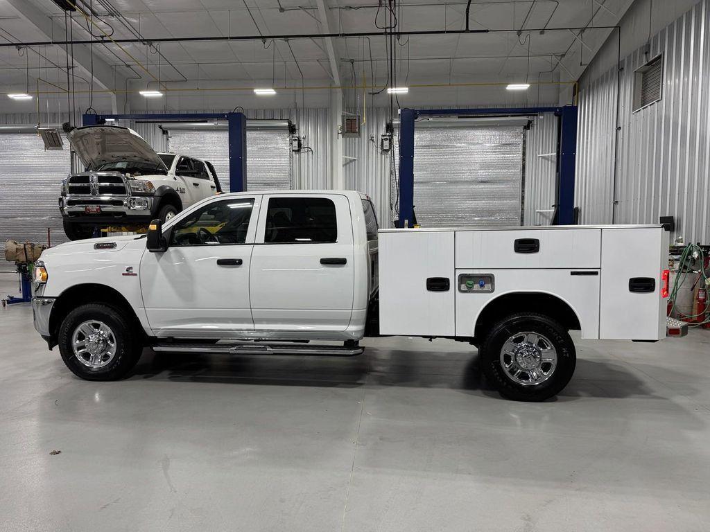 new 2024 Ram 3500 car, priced at $77,930