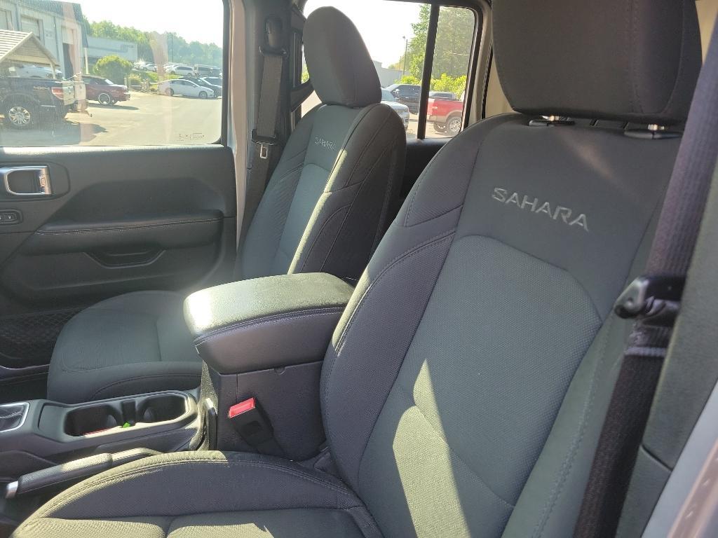 used 2018 Jeep Wrangler Unlimited car, priced at $29,995
