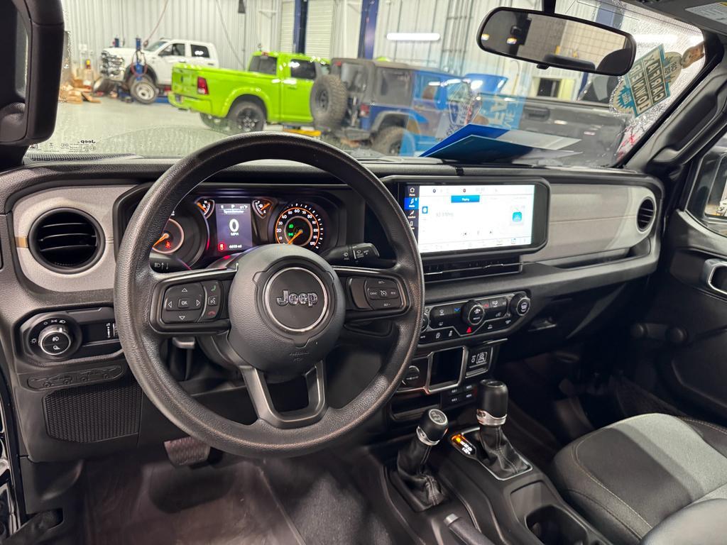 used 2024 Jeep Gladiator car, priced at $39,877