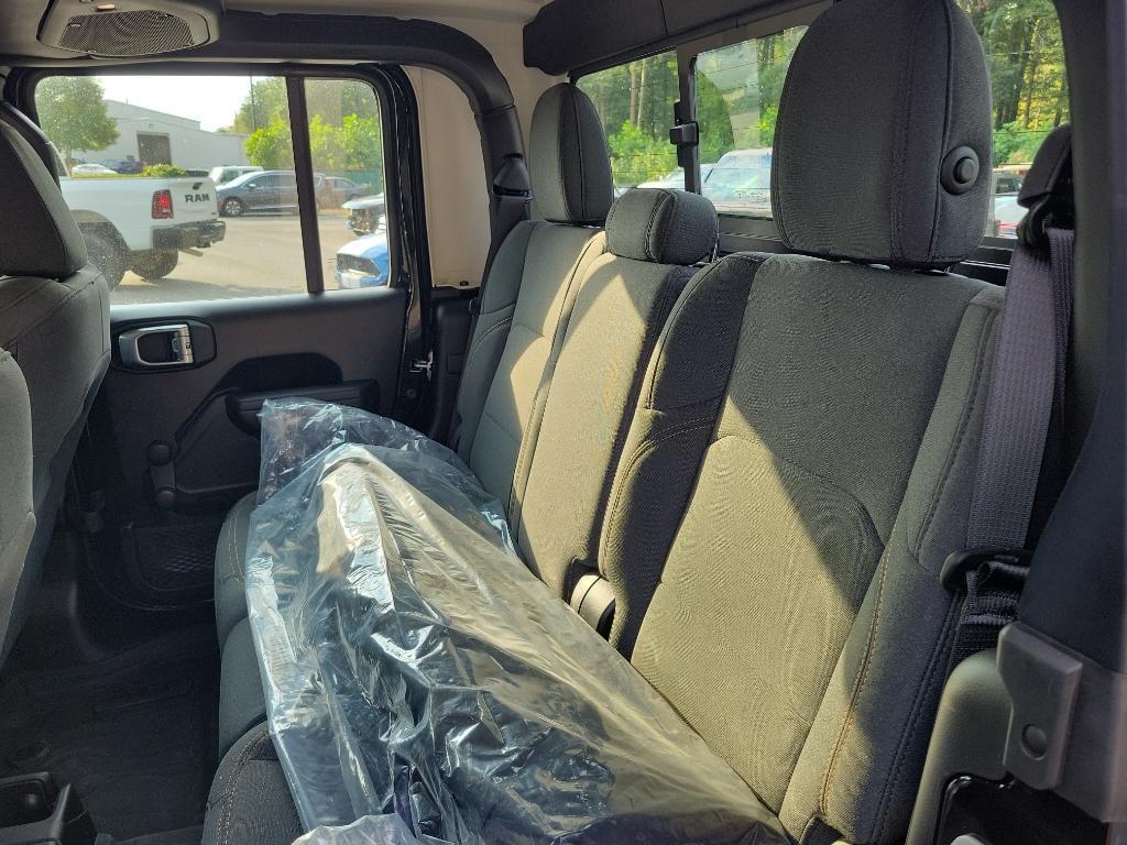 used 2024 Jeep Gladiator car, priced at $38,869