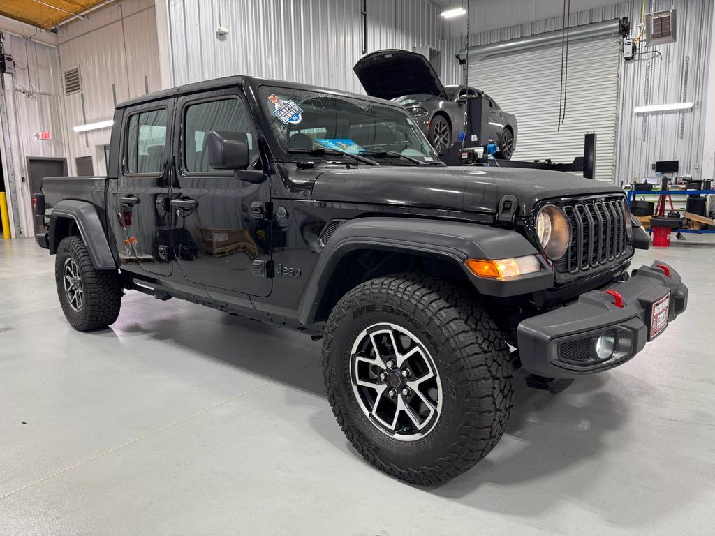 used 2024 Jeep Gladiator car, priced at $39,877