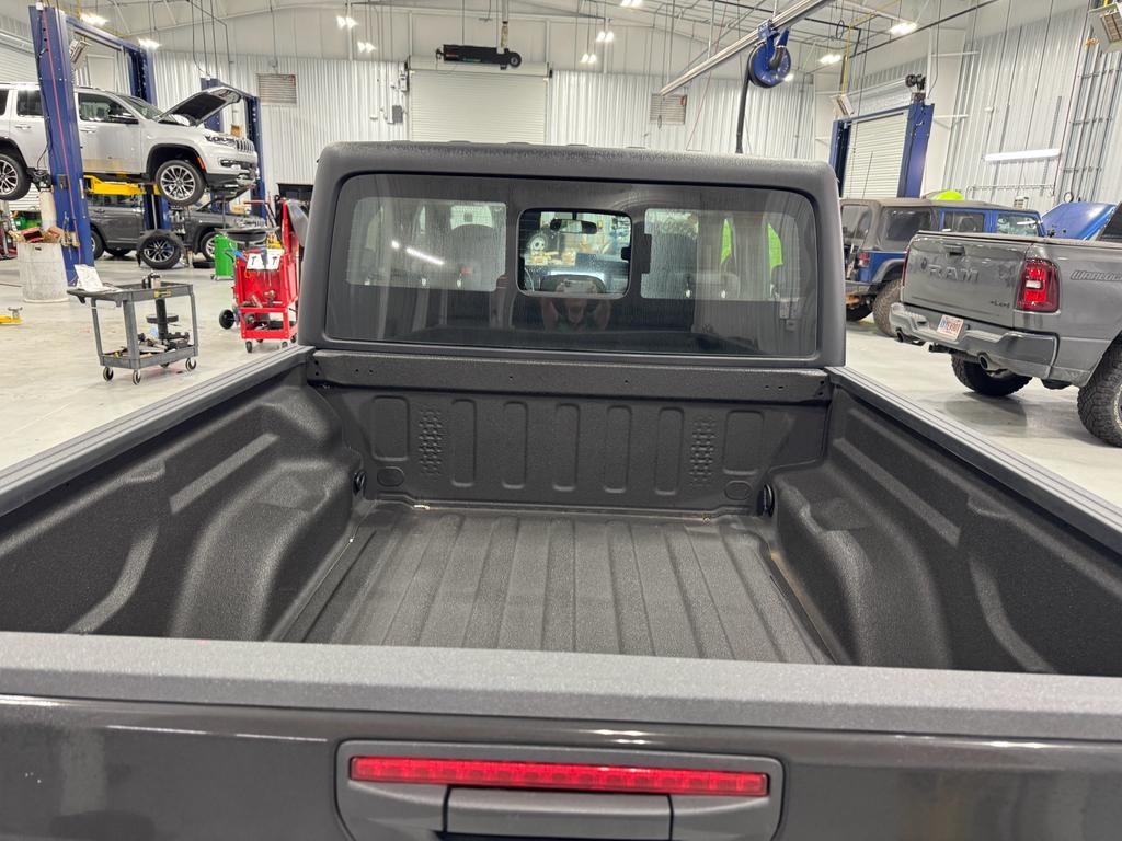 used 2024 Jeep Gladiator car, priced at $39,877