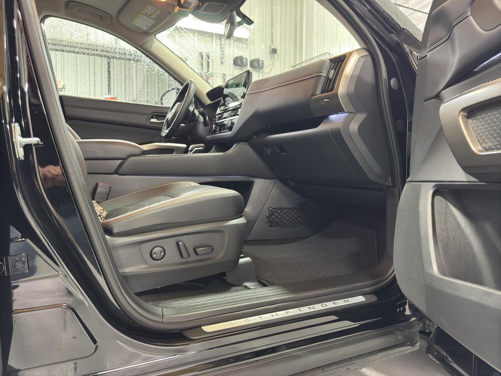 used 2024 Nissan Pathfinder car, priced at $45,769