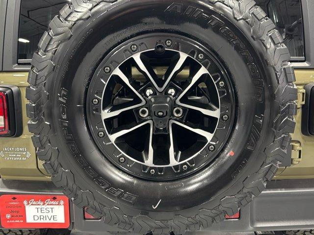 new 2025 Jeep Wrangler car, priced at $50,428