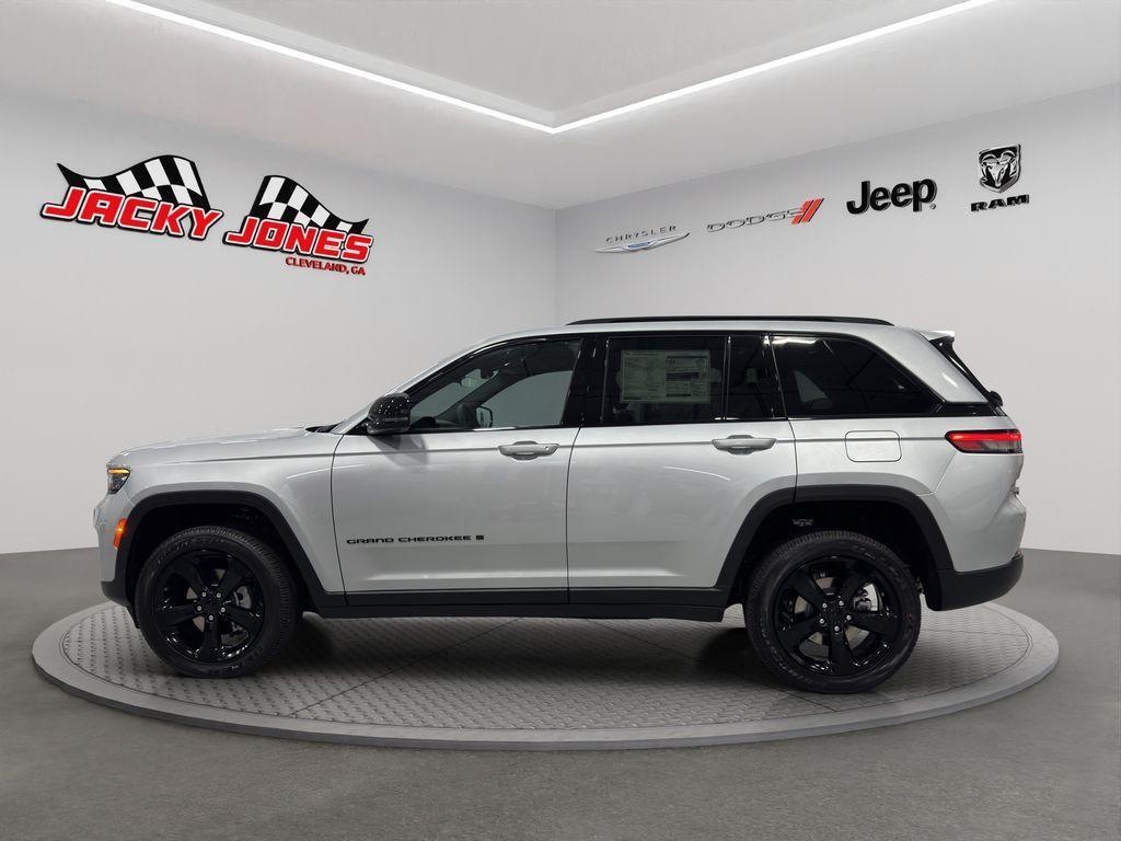 new 2025 Jeep Grand Cherokee car, priced at $46,343
