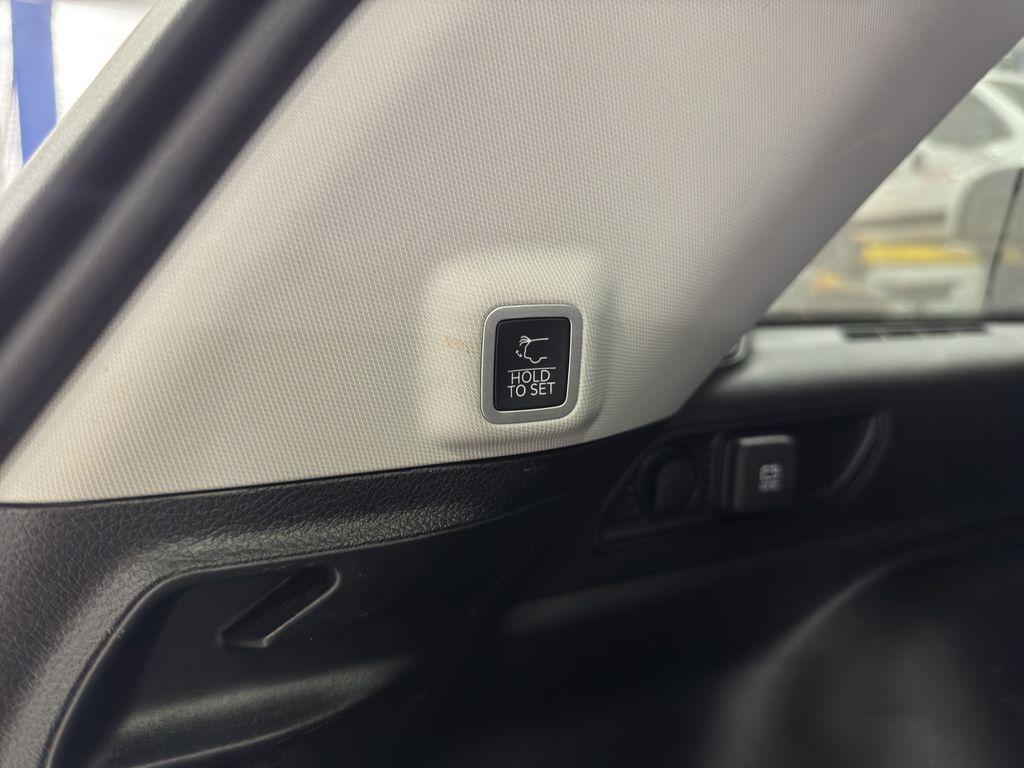 used 2023 Jeep Grand Cherokee car, priced at $33,588