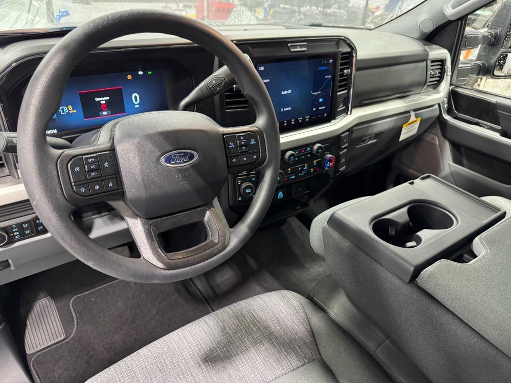 used 2025 Ford F-250 car, priced at $61,577