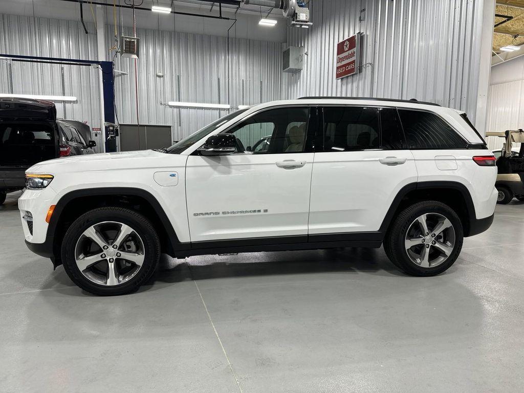 new 2024 Jeep Grand Cherokee 4xe car, priced at $48,275