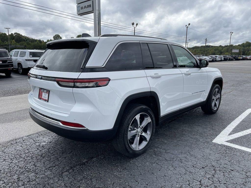 new 2024 Jeep Grand Cherokee 4xe car, priced at $48,275