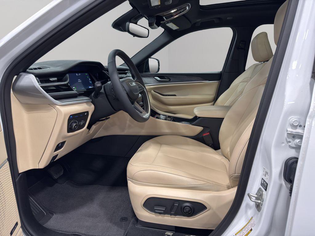 new 2024 Jeep Grand Cherokee 4xe car, priced at $48,535