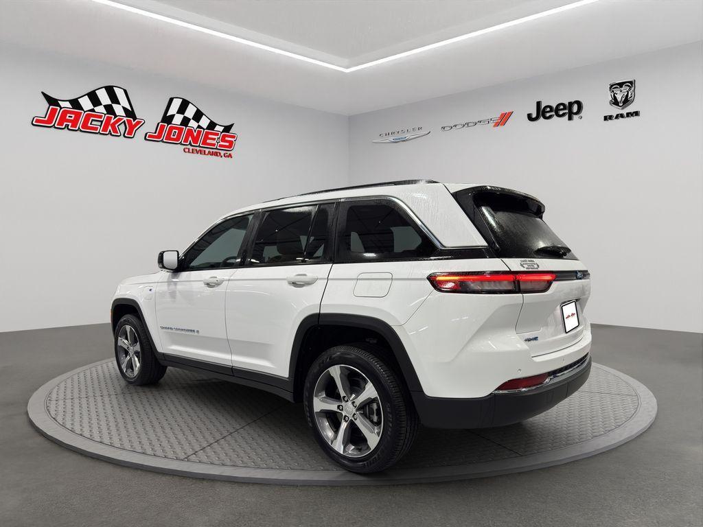 new 2024 Jeep Grand Cherokee 4xe car, priced at $48,535