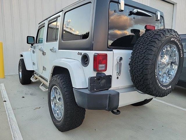 used 2015 Jeep Wrangler Unlimited car, priced at $26,995