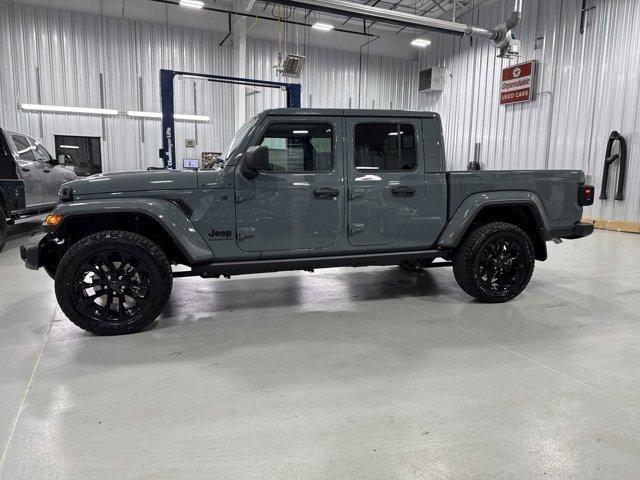 new 2025 Jeep Gladiator car, priced at $44,215