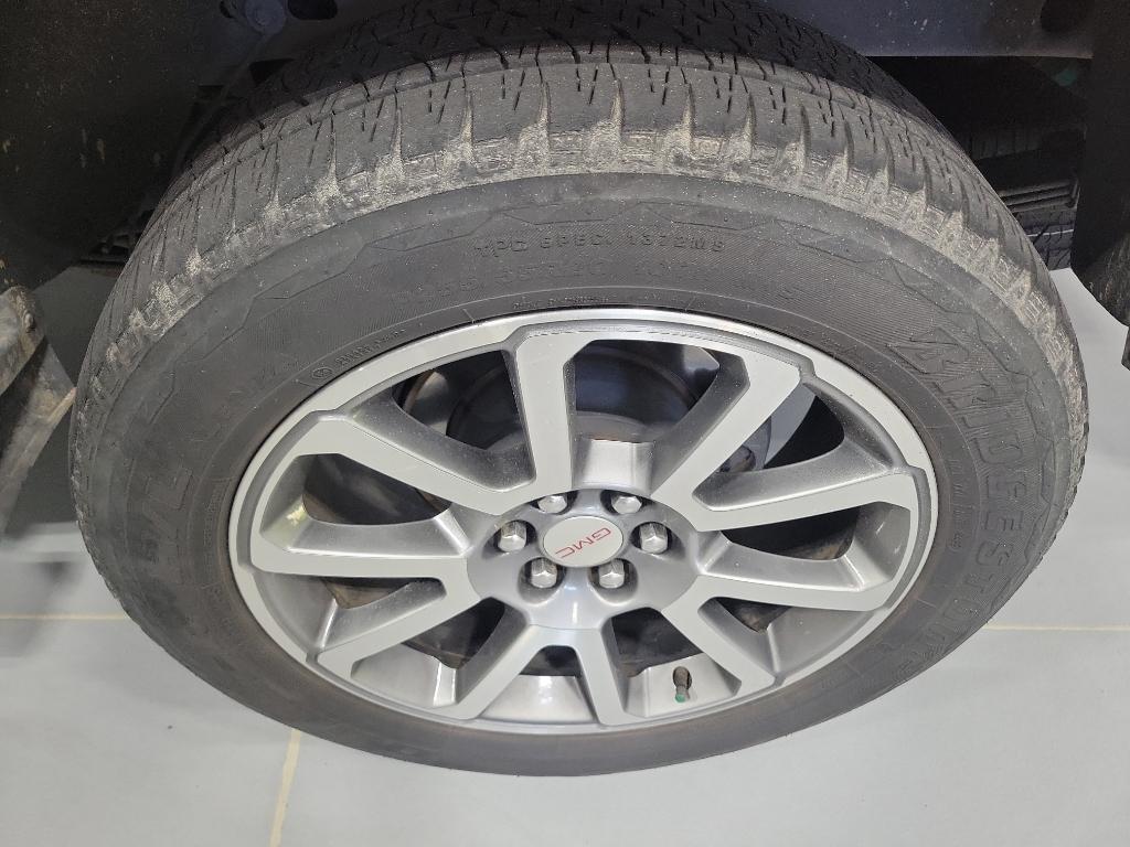 used 2020 GMC Canyon car, priced at $33,795