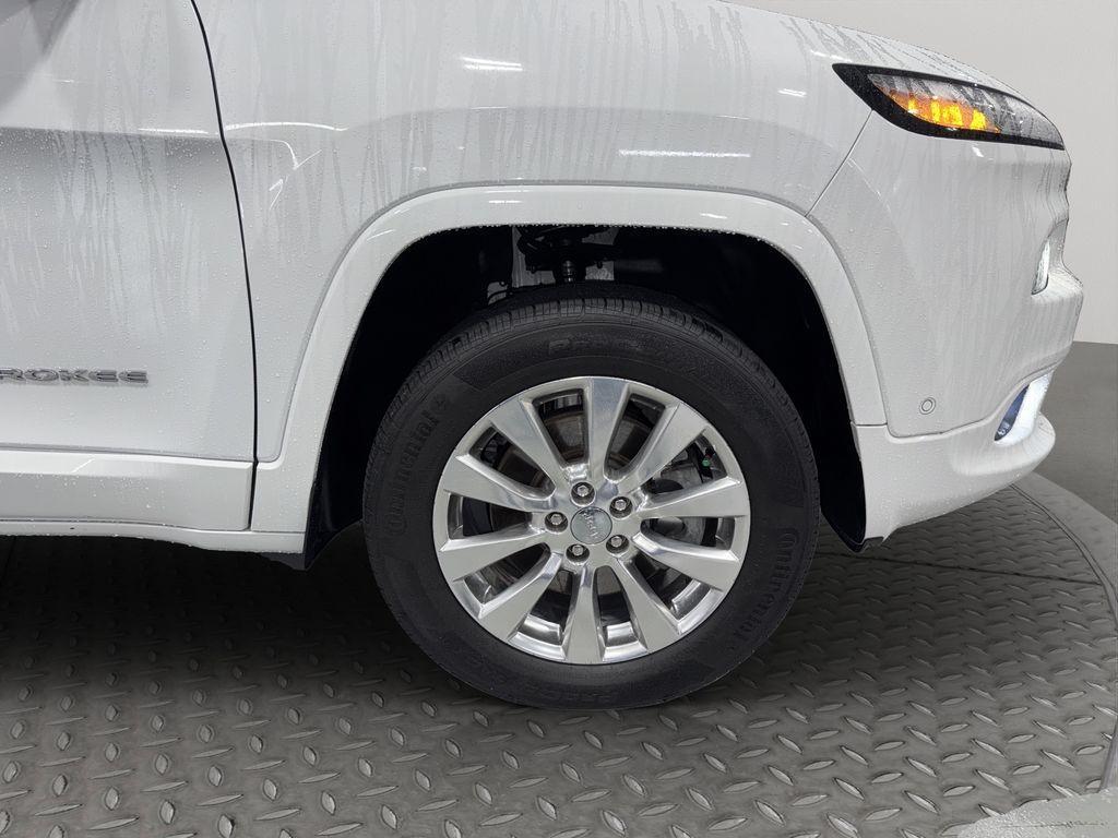 used 2016 Jeep Cherokee car, priced at $19,977