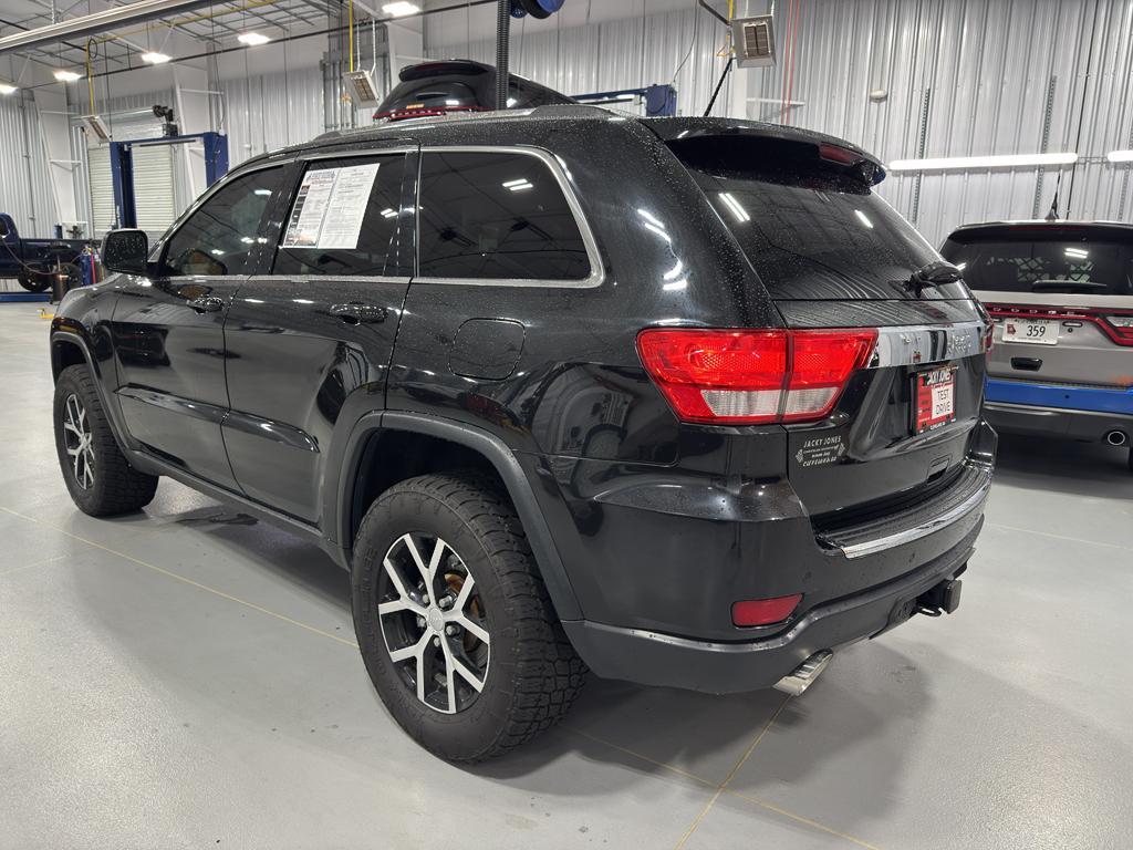 used 2013 Jeep Grand Cherokee car, priced at $21,869
