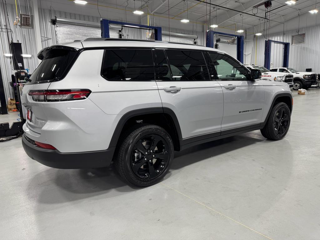 new 2025 Jeep Grand Cherokee L car, priced at $50,375