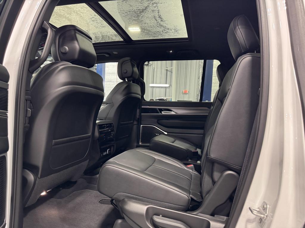 new 2025 Jeep Wagoneer car, priced at $70,958
