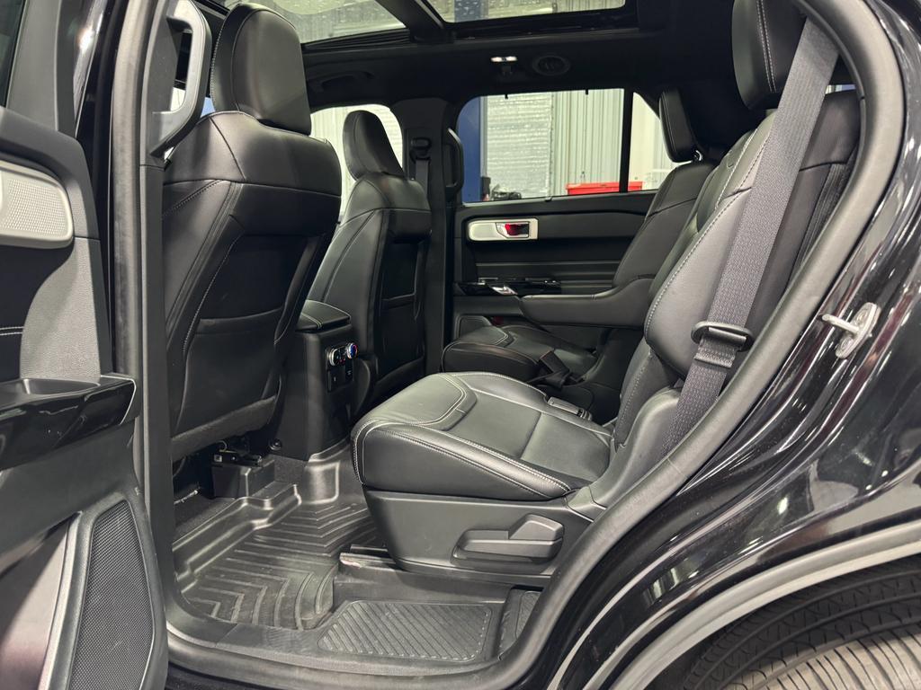 used 2024 Ford Explorer car, priced at $51,969