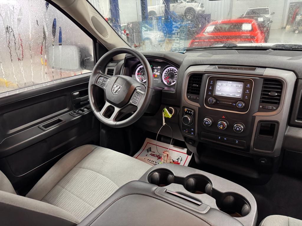 used 2022 Ram 1500 Classic car, priced at $31,969