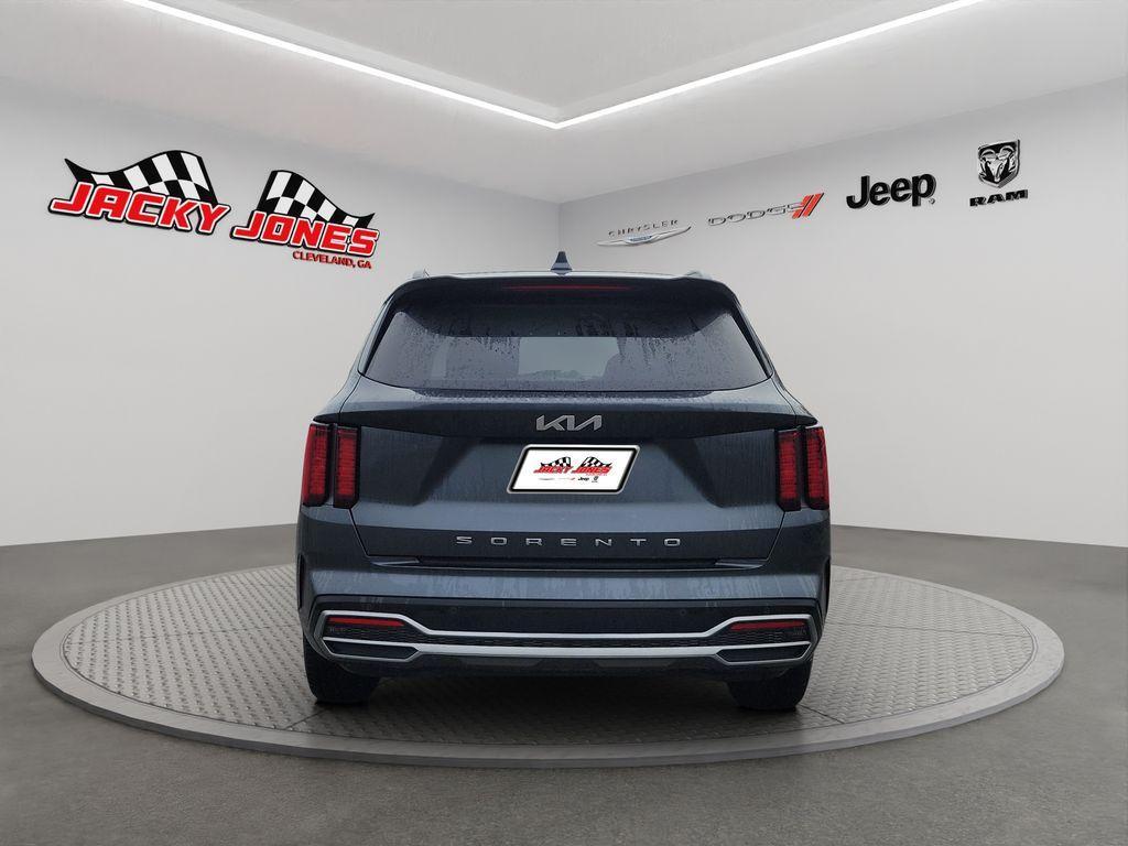 used 2022 Kia Sorento car, priced at $22,969