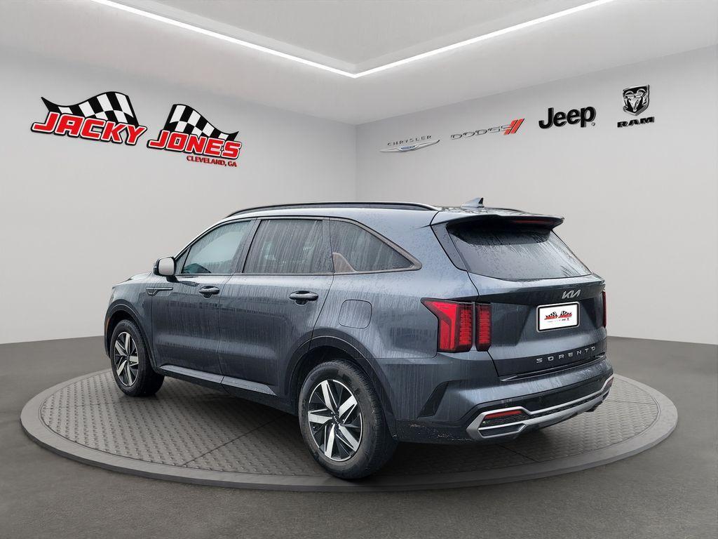 used 2022 Kia Sorento car, priced at $22,969