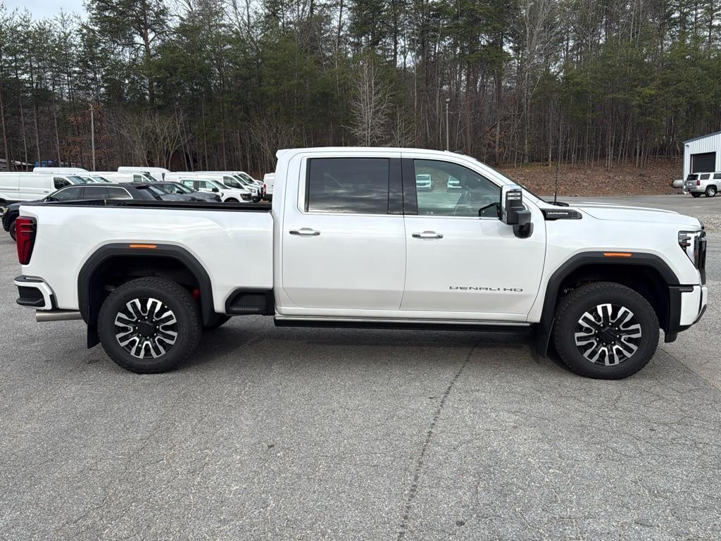 used 2025 GMC Sierra 2500 car, priced at $91,995