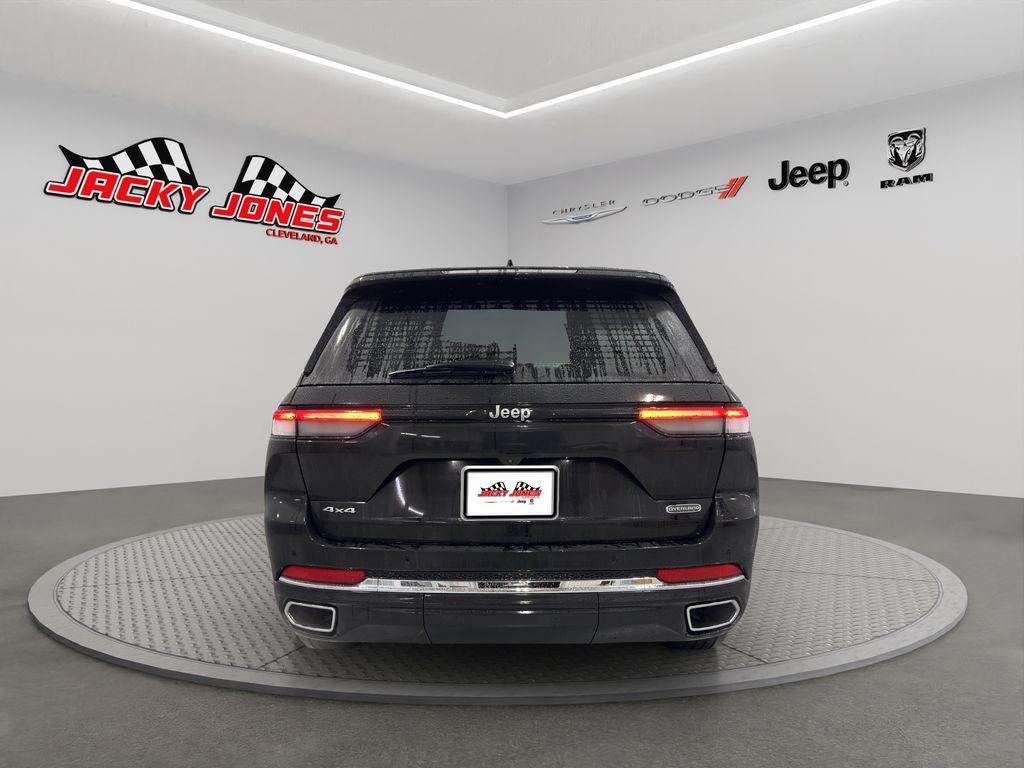 used 2022 Jeep Grand Cherokee car, priced at $35,569