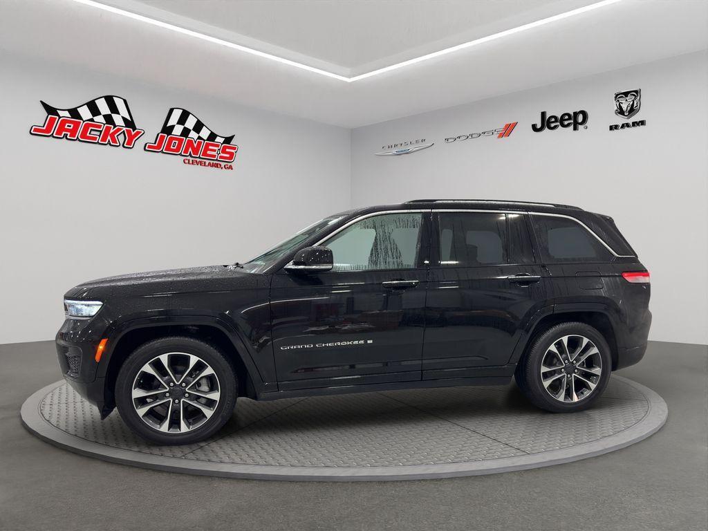 used 2022 Jeep Grand Cherokee car, priced at $35,569