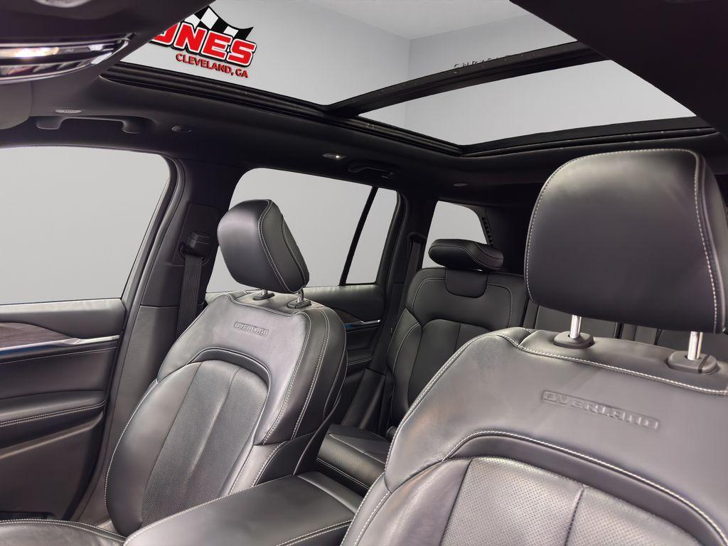 used 2022 Jeep Grand Cherokee car, priced at $35,569