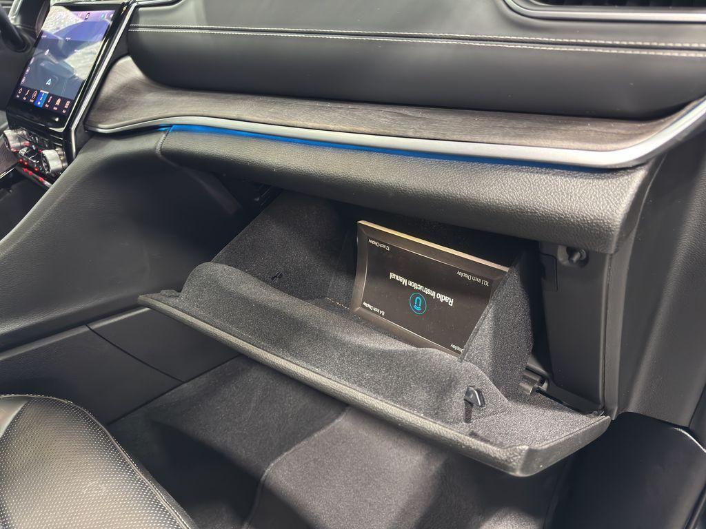 used 2022 Jeep Grand Cherokee car, priced at $35,569