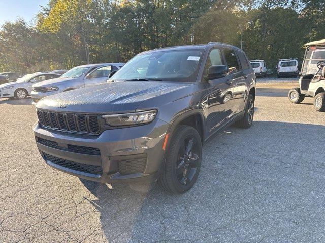 used 2023 Jeep Grand Cherokee L car, priced at $35,269