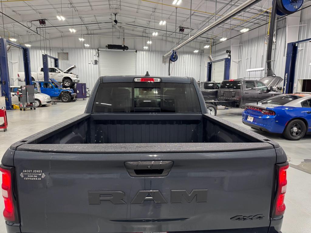 new 2025 Ram 1500 car